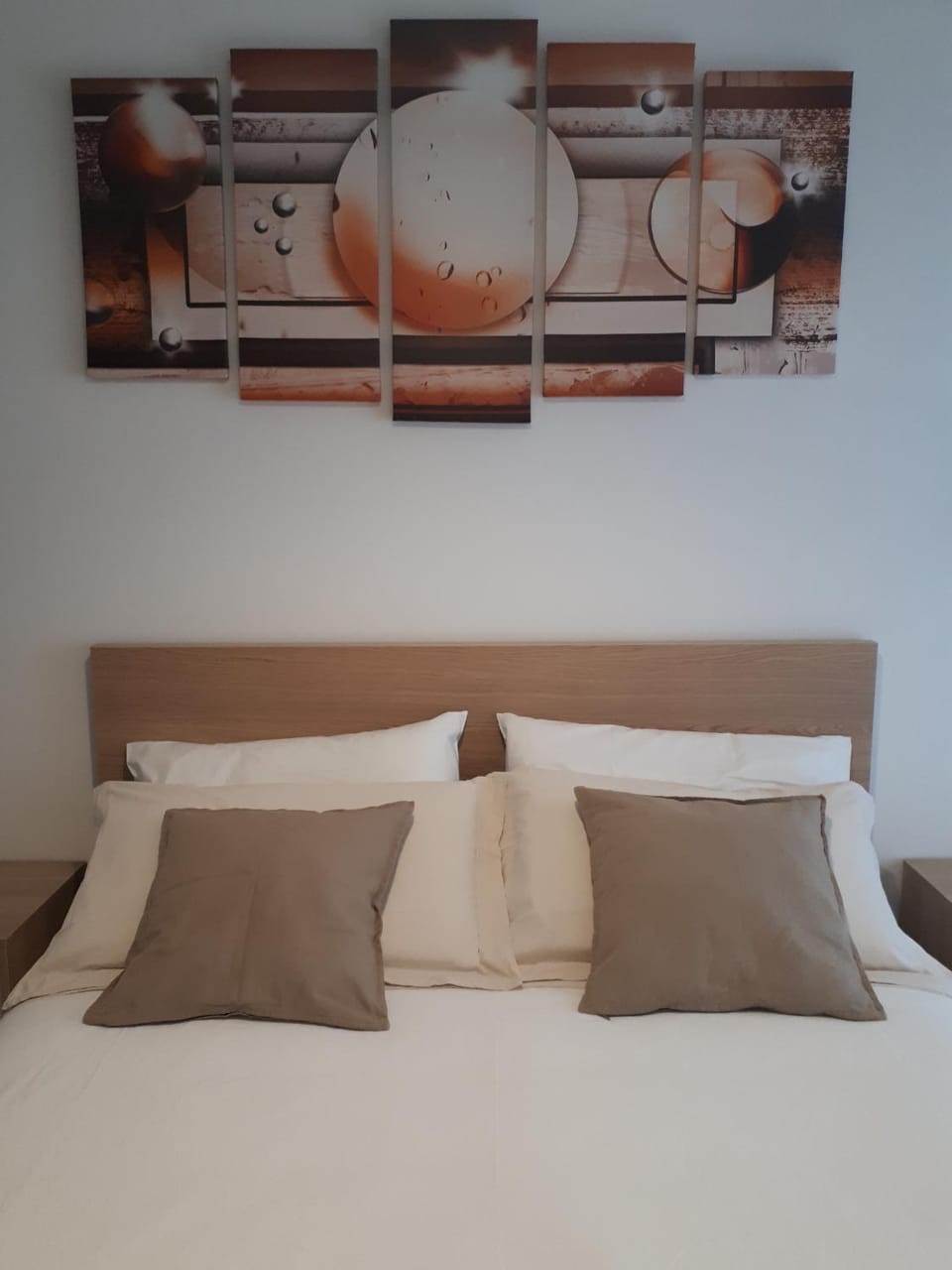 SoleLuna Fiera 6 Rooms Bed and Breakfast in Bologna