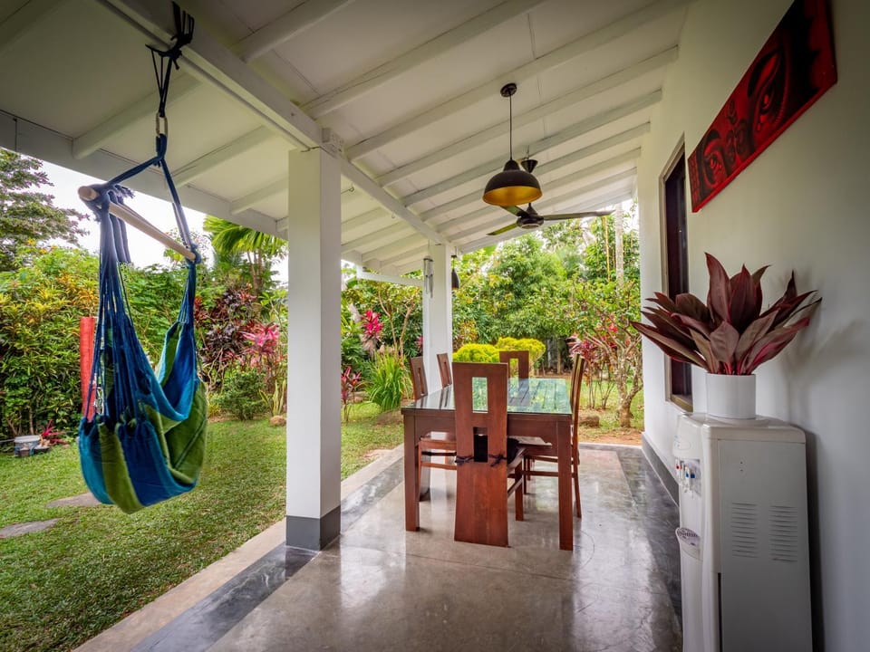 Patio, Day, Garden, Garden view