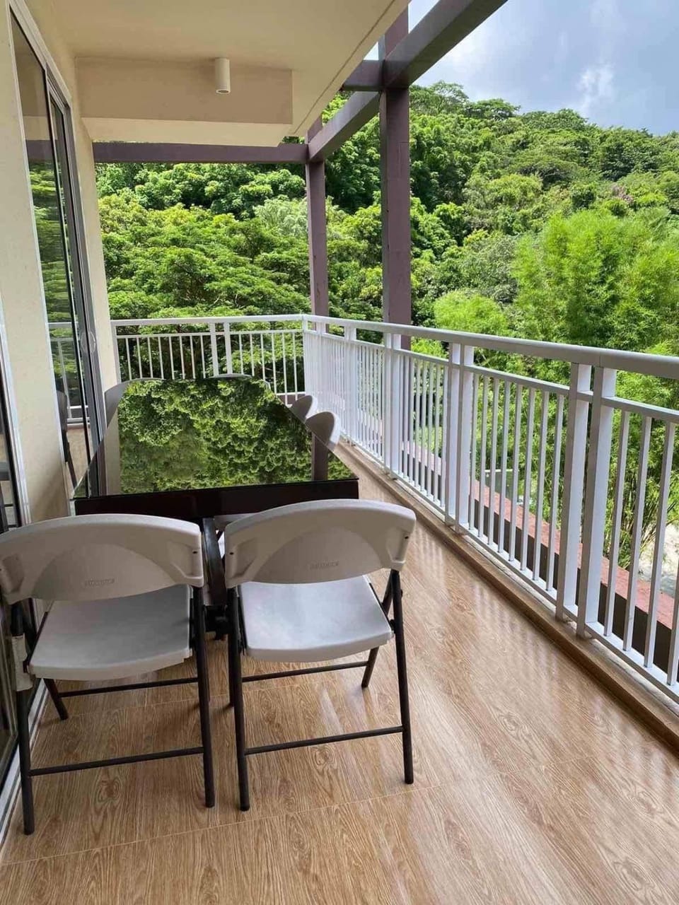 Miranda 311B 2br at Pico de Loro by Raquel's Place Apartment in Nasugbu