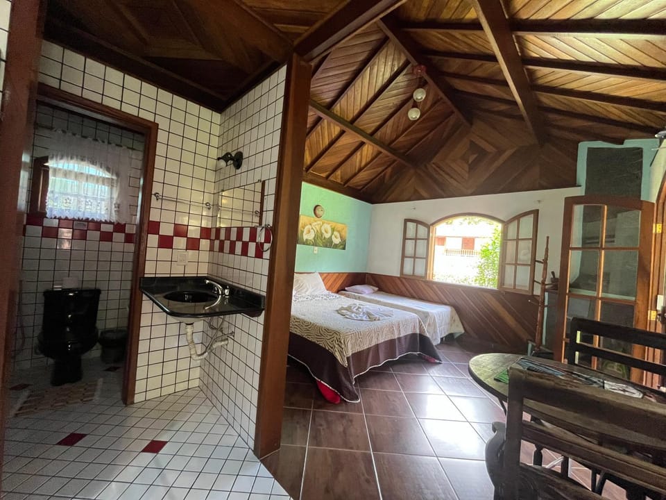 Bed, Bathroom, Photo of the whole room, Bedroom, towels