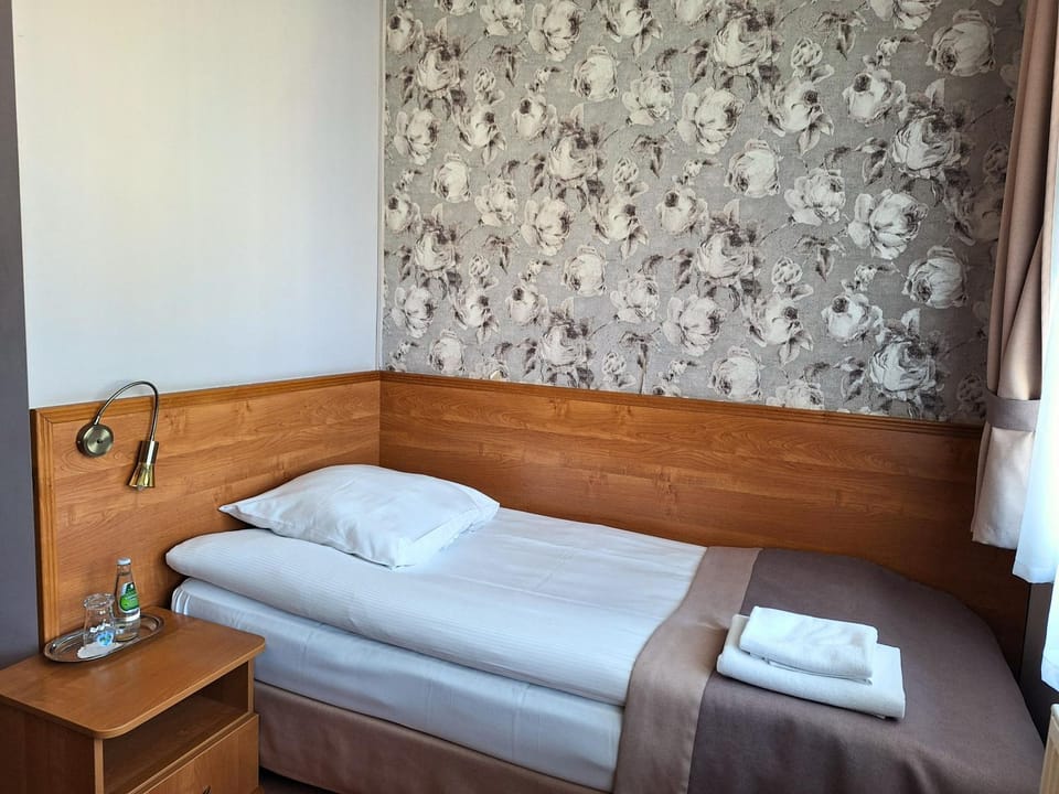 Bed, View (from property/room), View (from property/room), Other, Other, Other, Photo of the whole room, Bedroom, towels