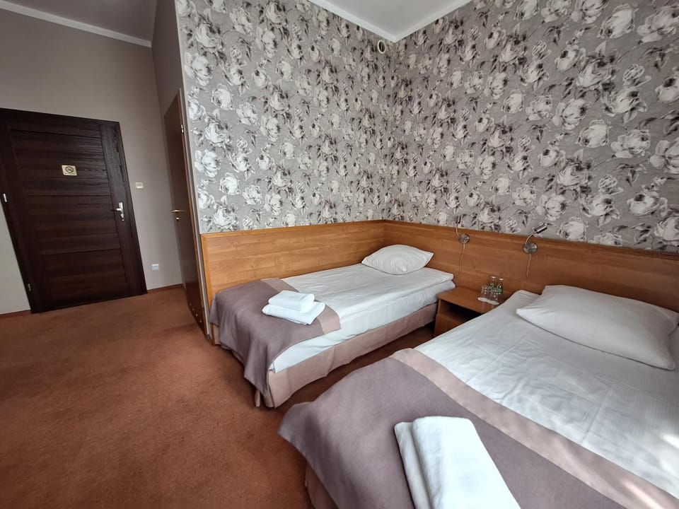 Bed, View (from property/room), View (from property/room), Other, Other, Other, Photo of the whole room, Bedroom, towels