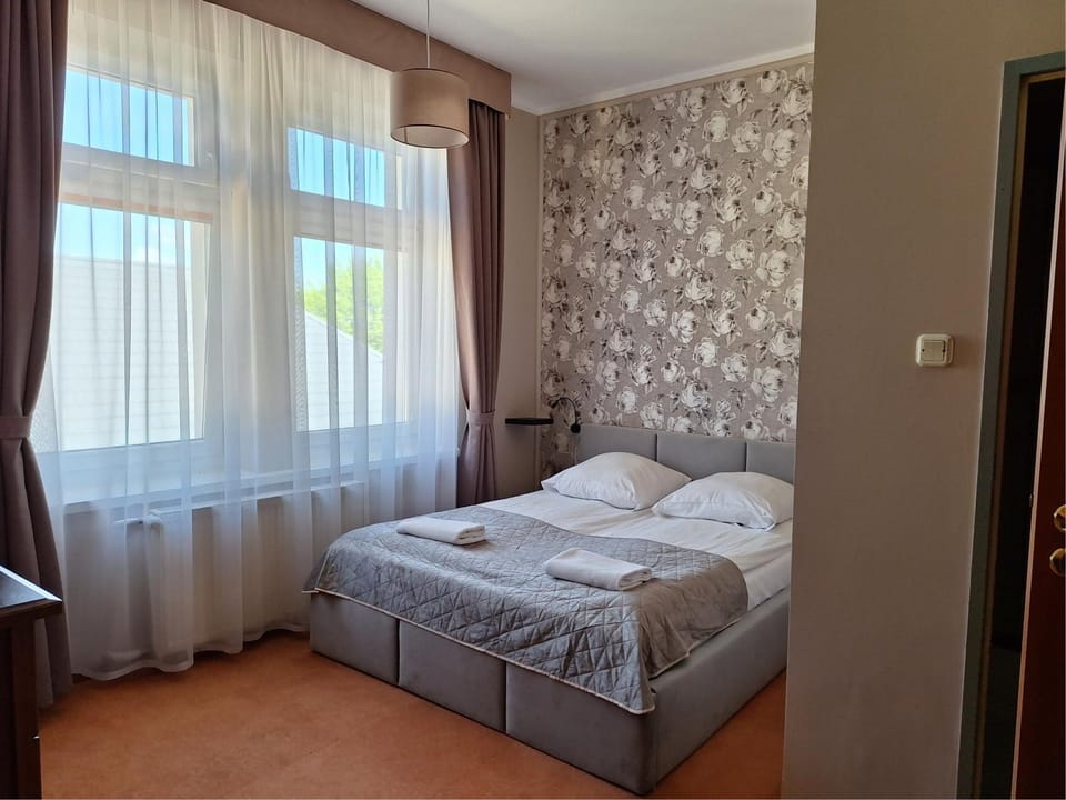 Bed, View (from property/room), View (from property/room), Other, Other, Other, Photo of the whole room, Bedroom, towels