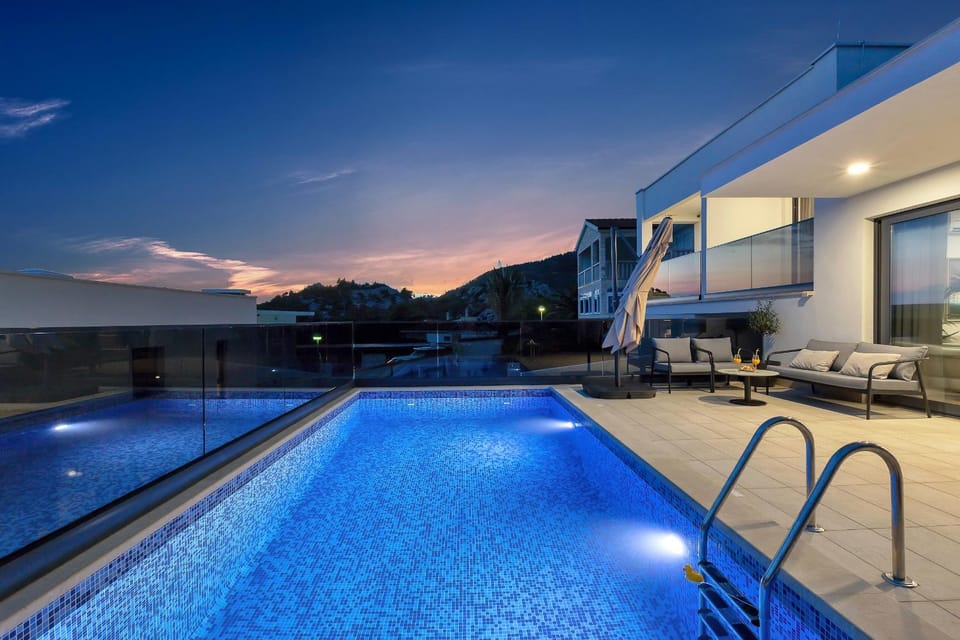 Villa Mendula Villa in Makarska