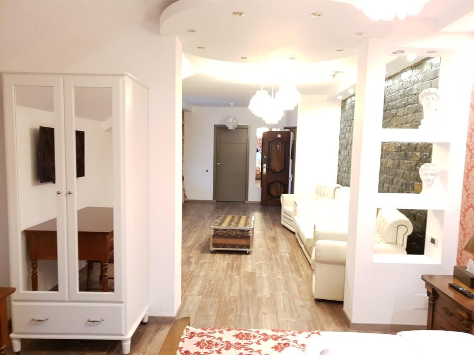 Studio B Vacation rental in Romania