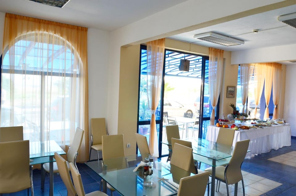 Хотел Калипсо Блу Hotel in Burgas Province
