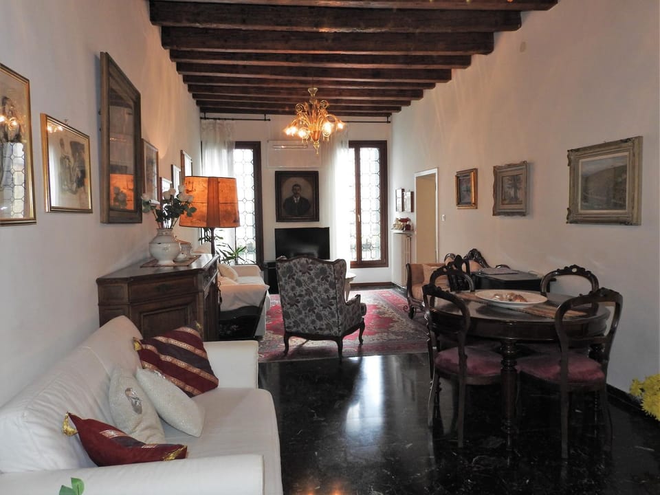 la poetessa Apartment in Venice
