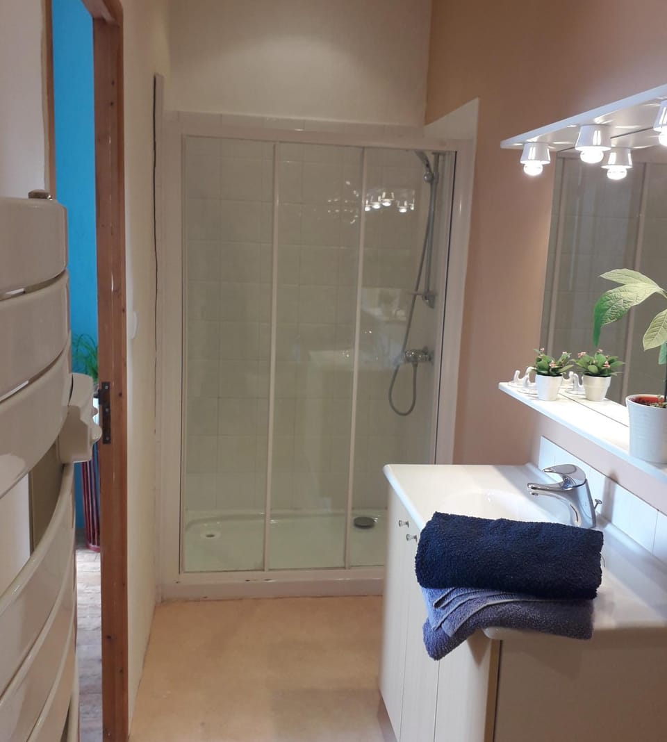 Maison et Jardin Talinou Bed and Breakfast in Occitanie