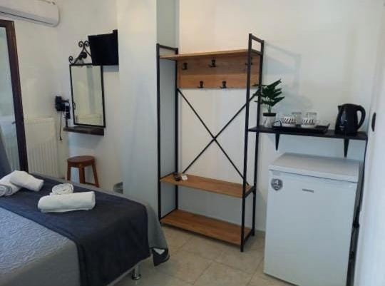 Dimitra's House Bed and Breakfast in Skiathos
