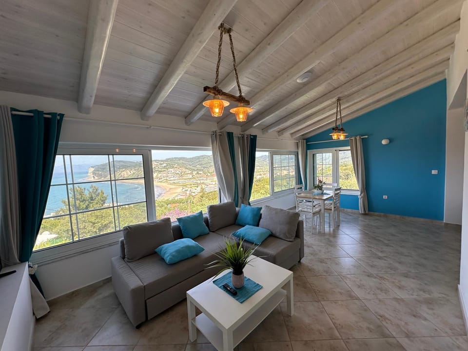 Living room, Mountain view