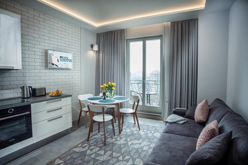Kitchen or kitchenette, Living room, Dining area