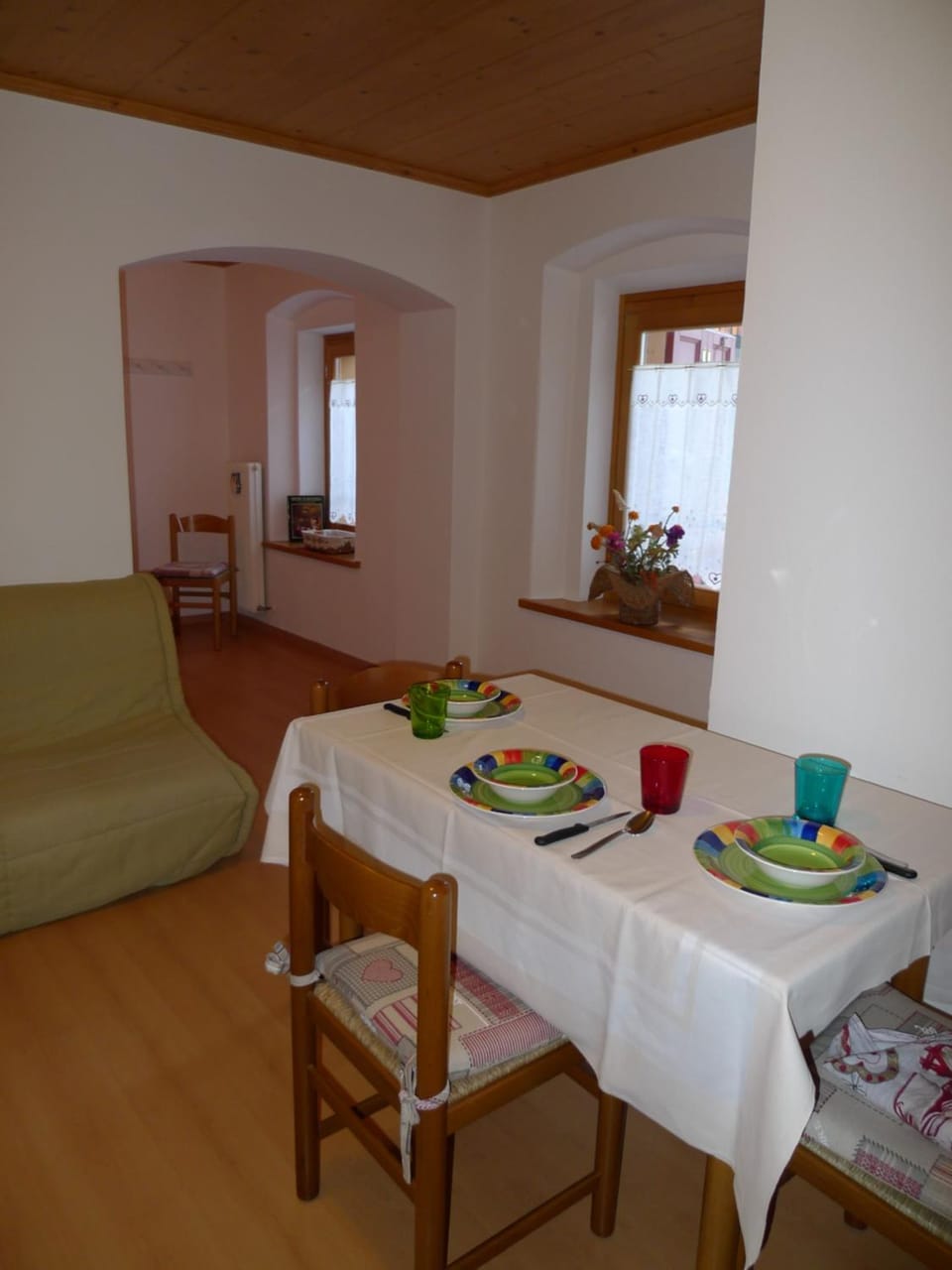Living room, Dining area