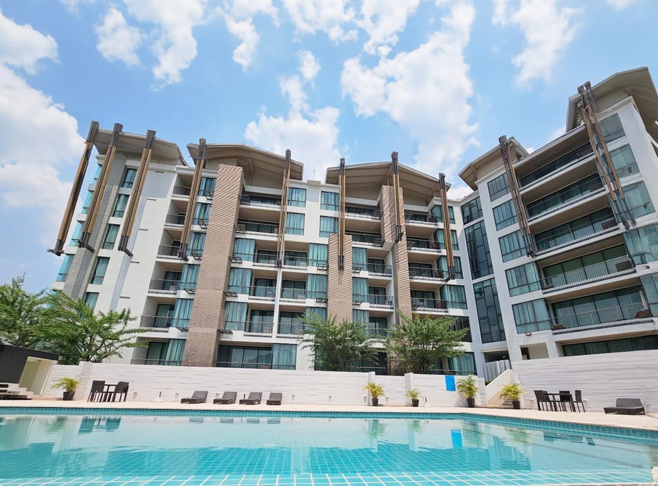 Property building, Swimming pool