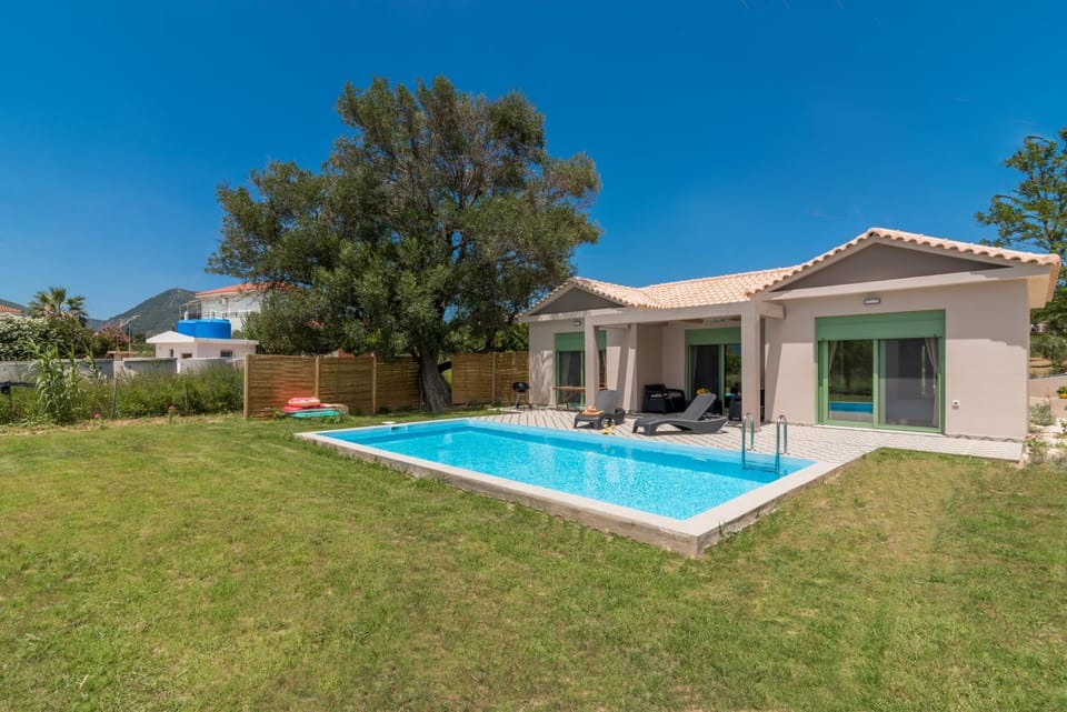 Eora Bungalows Villa in Zakynthos, Greece