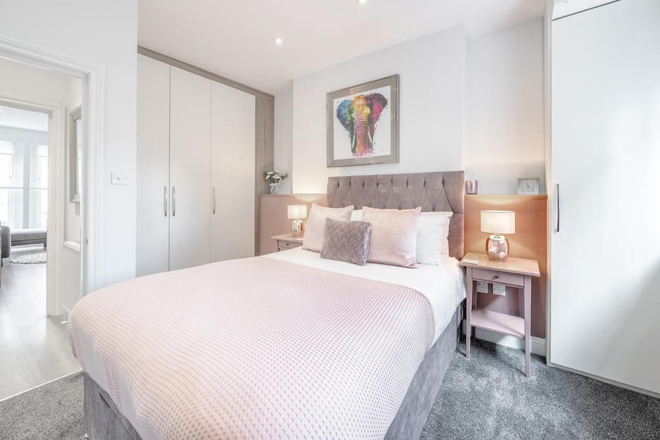 2-bed Notting Hill / Portobello Apartment in City of Westminster