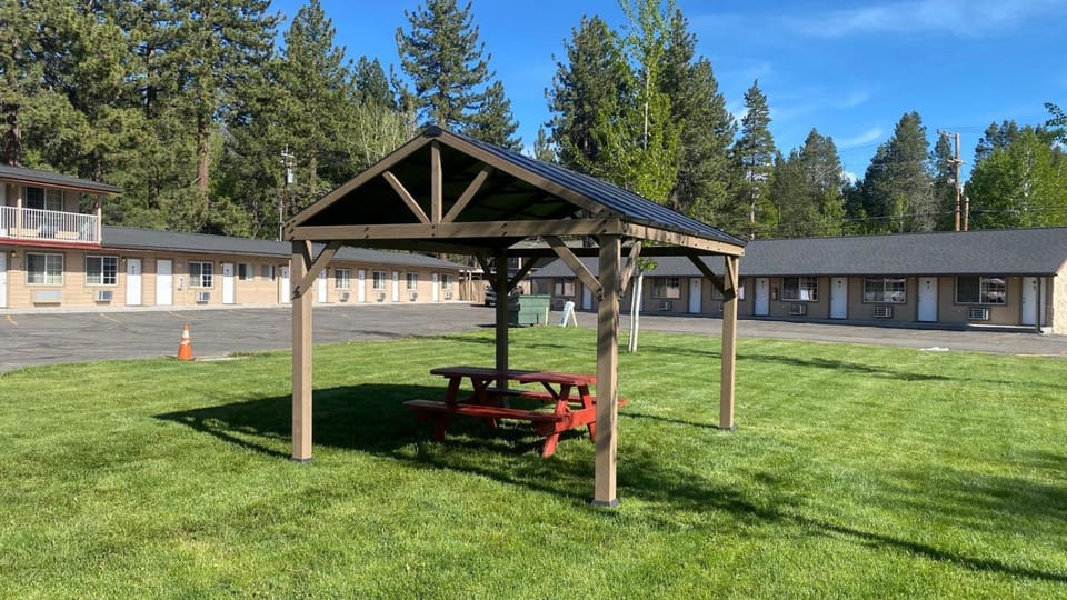 Beverly Lodge Motel in South Lake Tahoe