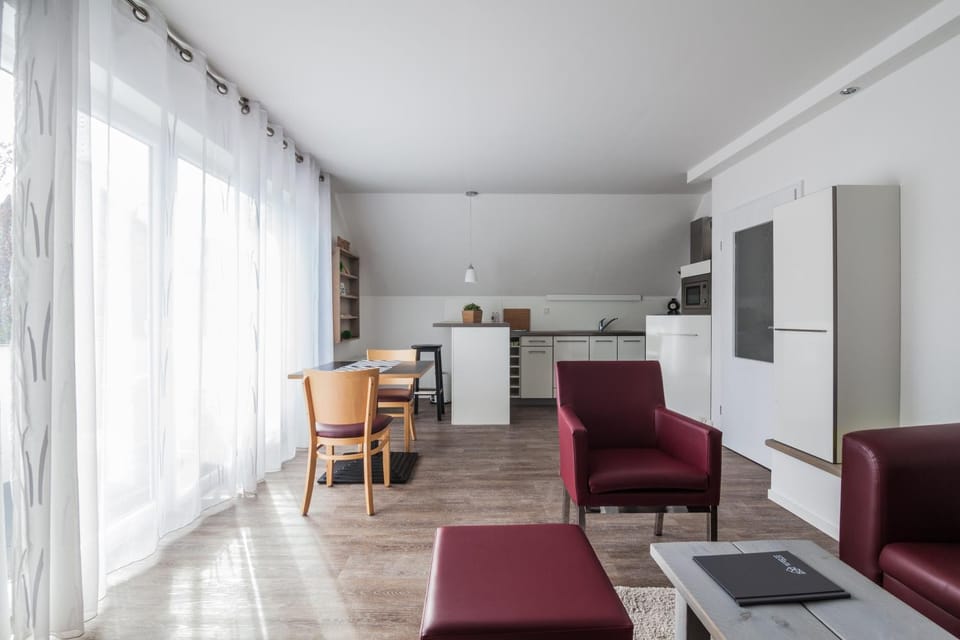 Living room, Dining area