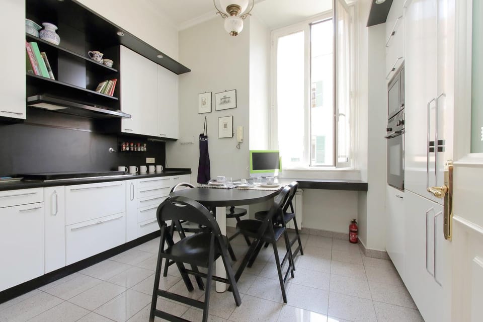 Vatican House Via Terenzio Apartment in Rome