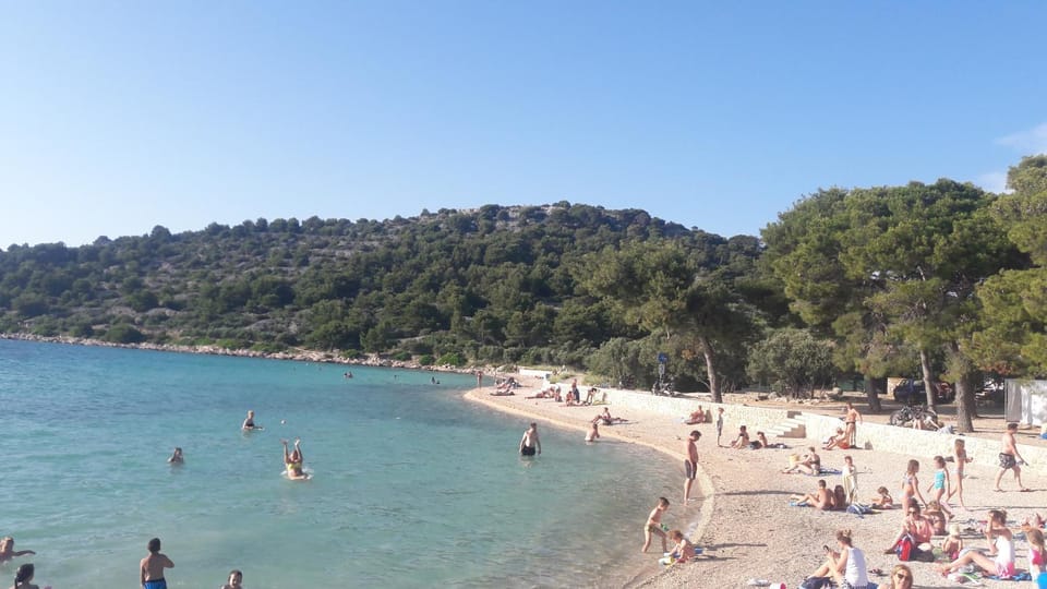 Apartments Josip Apartment in Murter