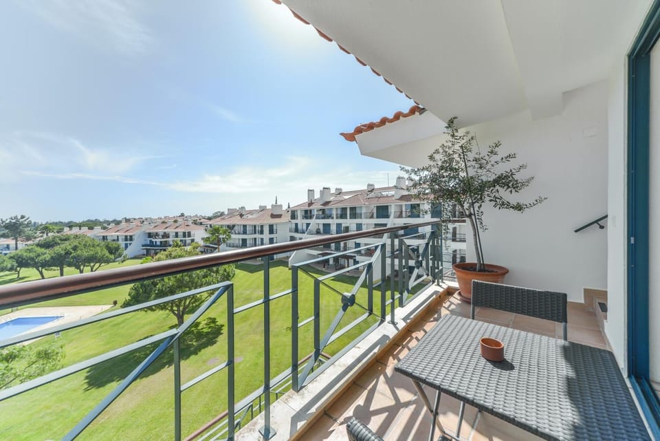 Apartamento Vila Sol com terraço e jacuzzi privado Apartment in Quarteira