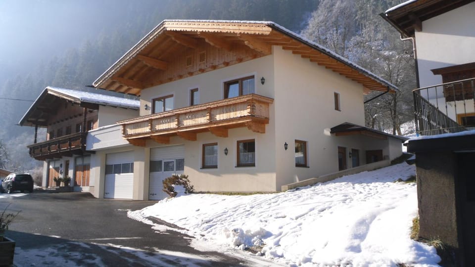 Chalet Walchenhof House in Tyrol