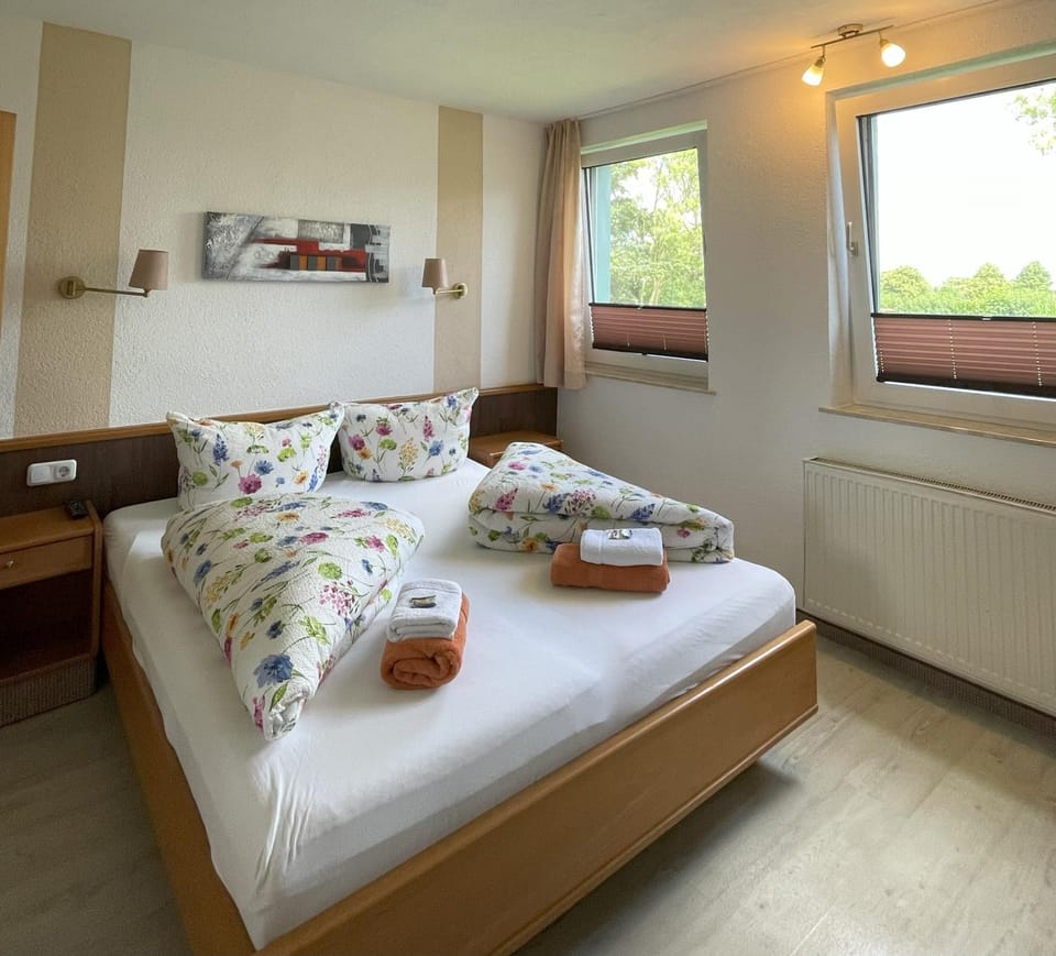 View (from property/room), Photo of the whole room