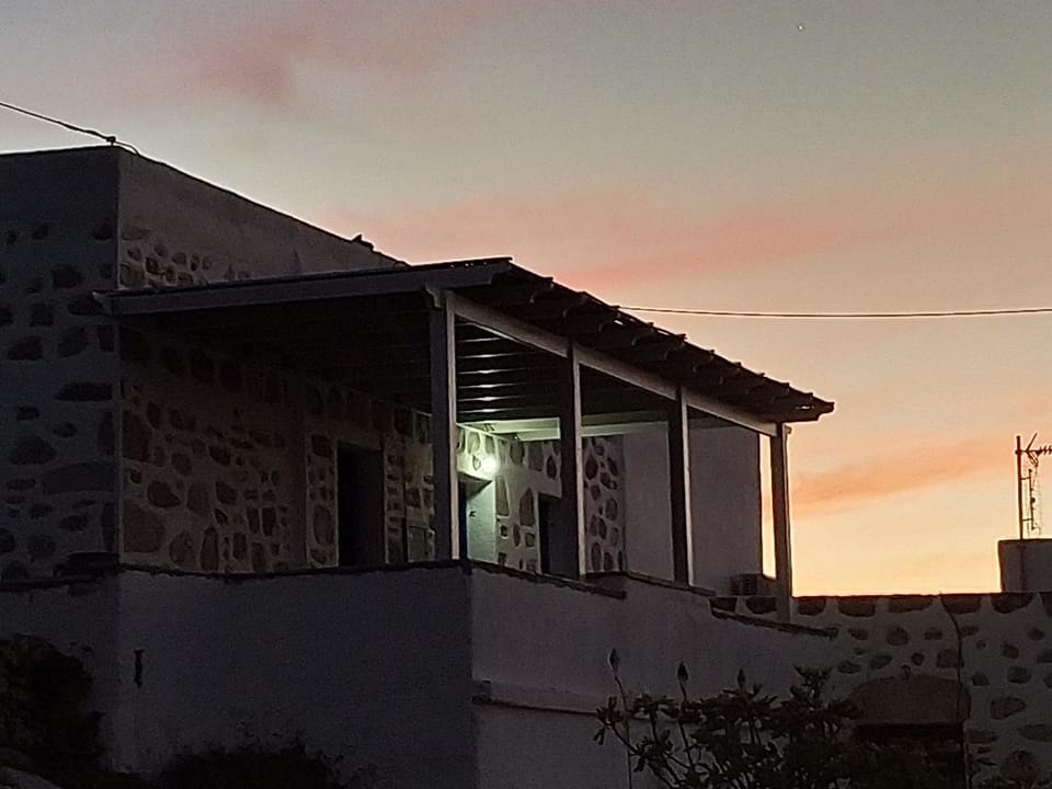Amazing View Dream House House in Folegandros Municipality