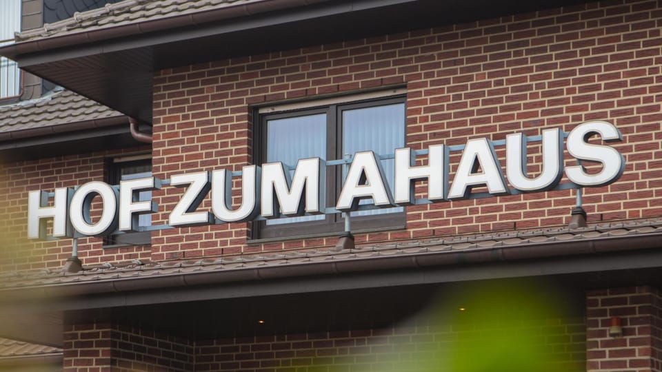 Property building, Logo/Certificate/Sign, Street view