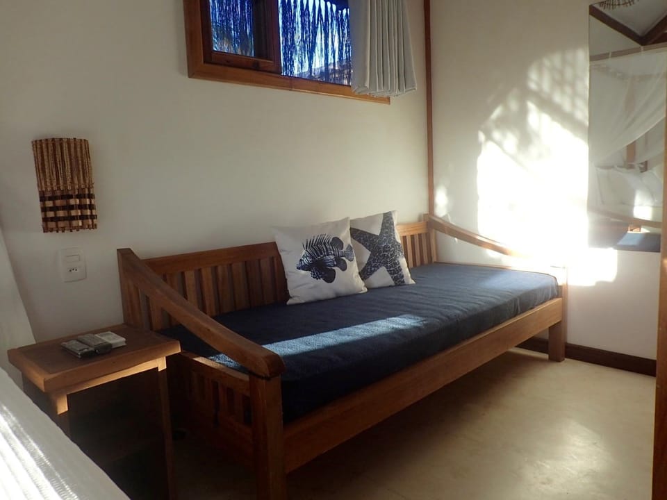 Bed, Seating area, Bedroom