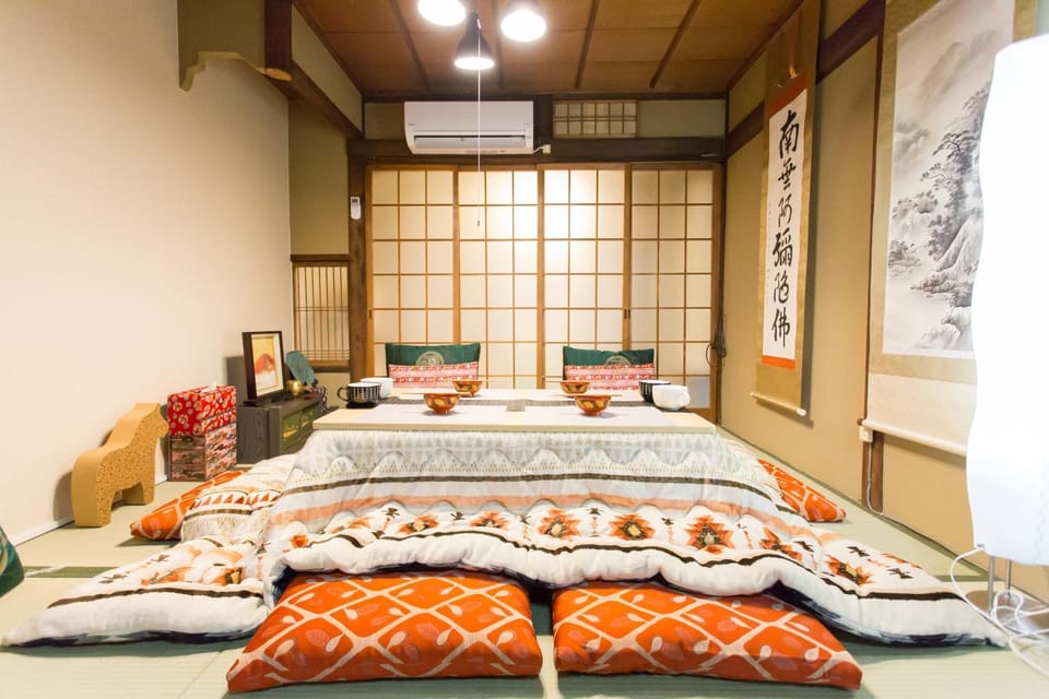 City Center 200 Years Old Traditional House Next to 2 Train Lines House in Kyoto