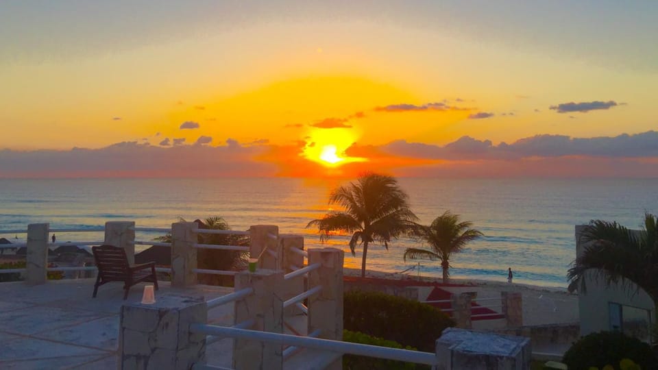 Preciosos Estudio Vista al Mar o jardín Apartment in Cancun