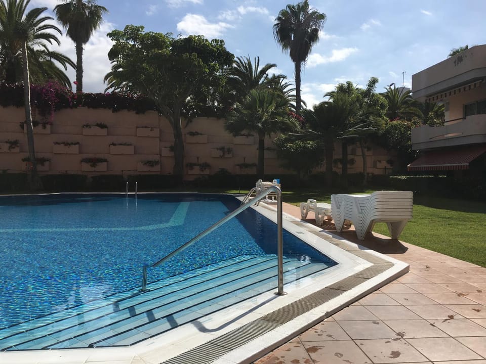 Swimming pool, Open Air Bath