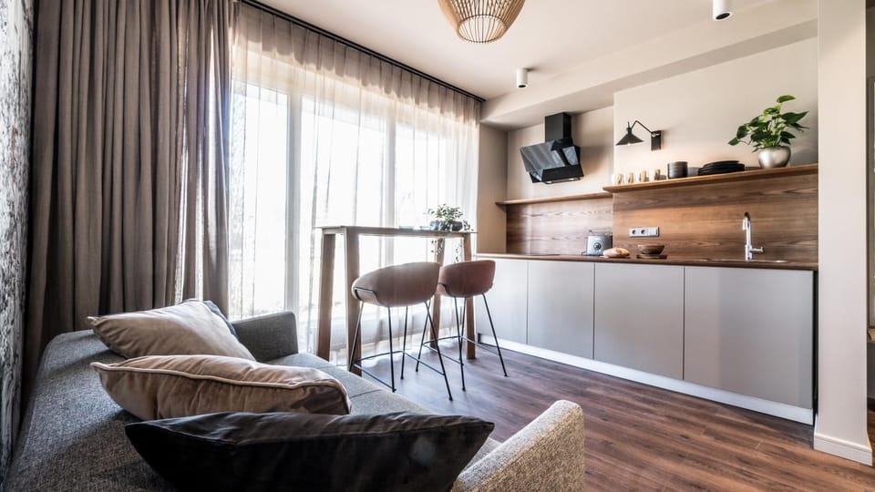 Kitchen or kitchenette, Living room, Seating area