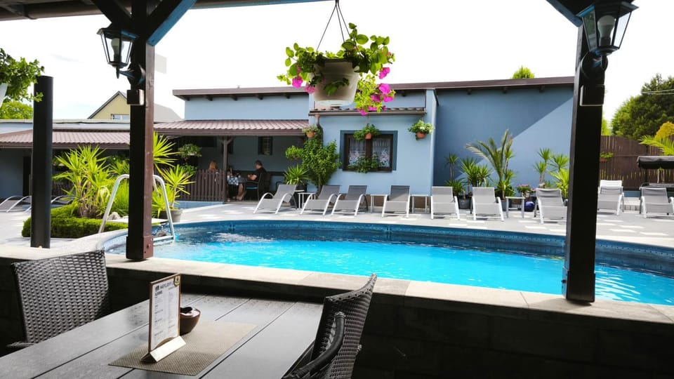 Areál Pauli Bed and Breakfast in Lower Silesian Voivodeship