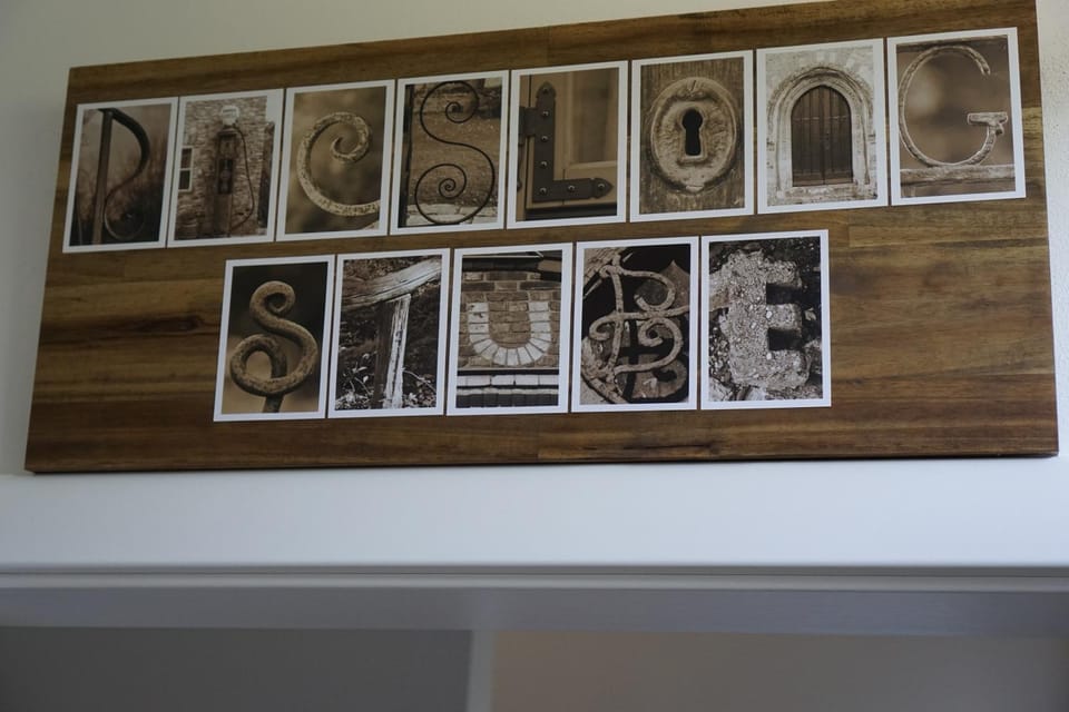 Decorative detail