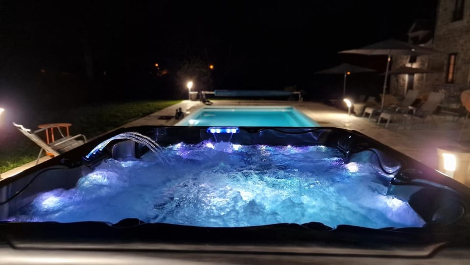 Hot Tub, Hot Tub, Massage, Spa and wellness centre/facilities, Spa and wellness centre/facilities, Pool view, Swimming pool, Swimming pool, Open Air Bath