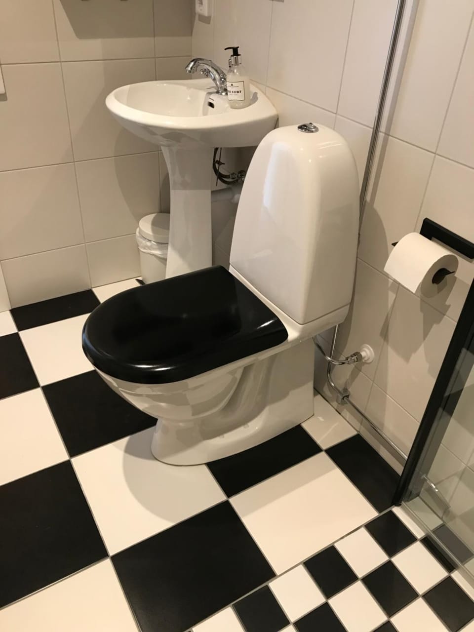 Toilet, Bathroom