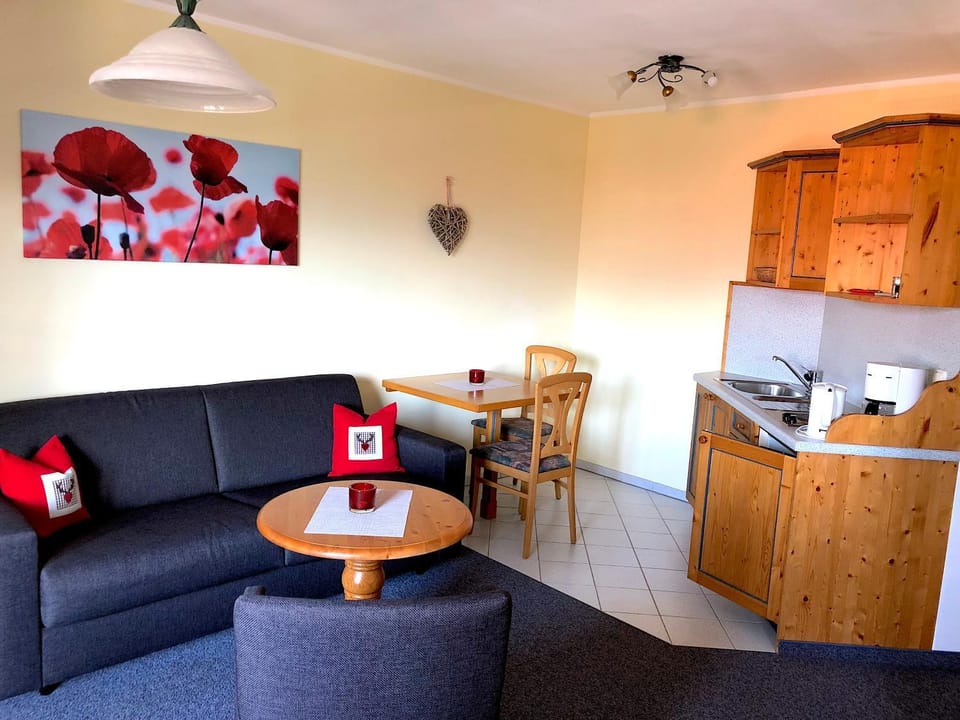 Kitchen or kitchenette, Living room, Dining area