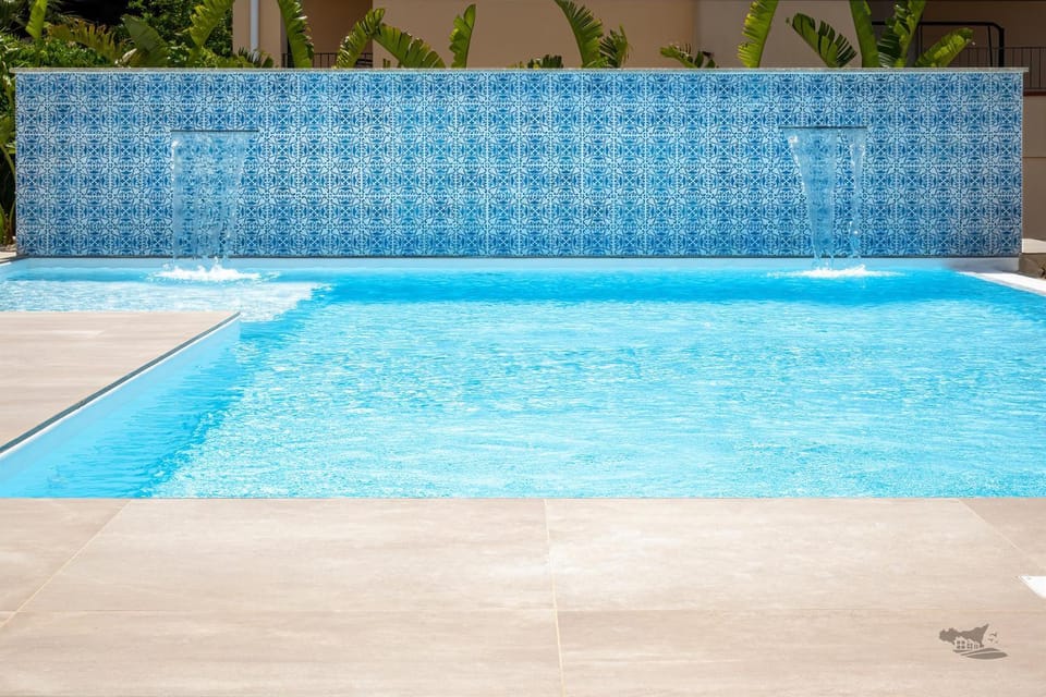 Pool view, Swimming pool, Swimming pool