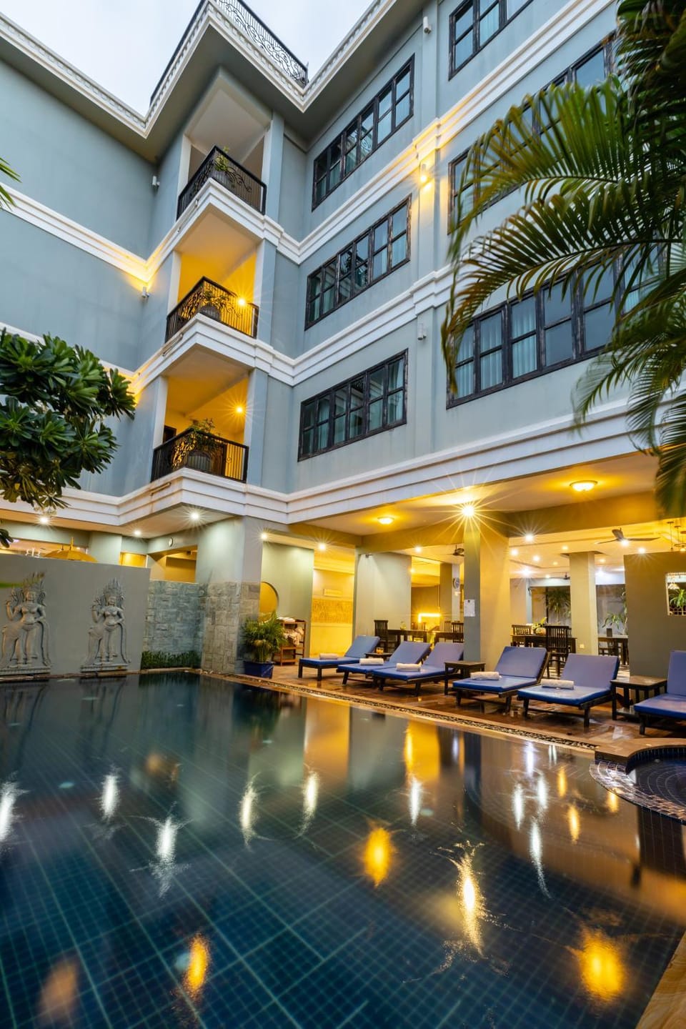 Property building, Swimming pool