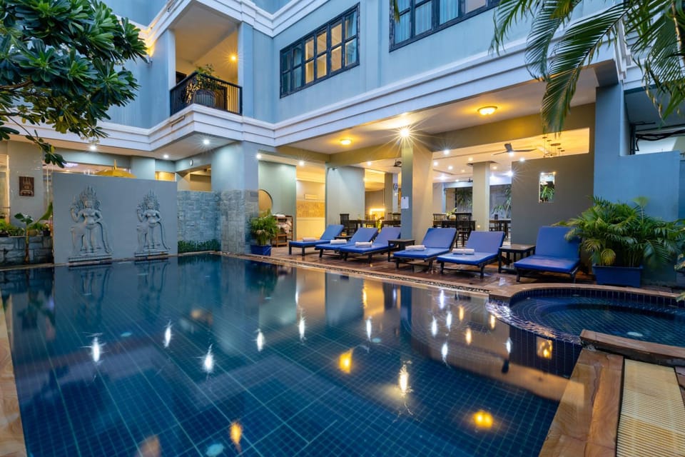 Pool view, Swimming pool