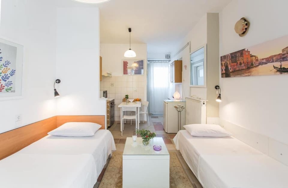 Casa Martina 1 SPATA 10min Athens airport Apartment in Decentralized Administration of Attica
