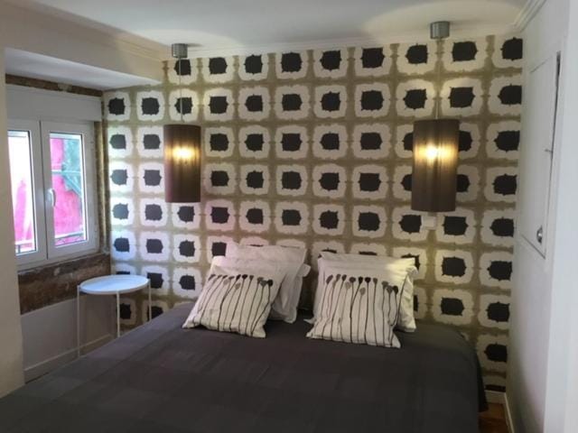 Bed