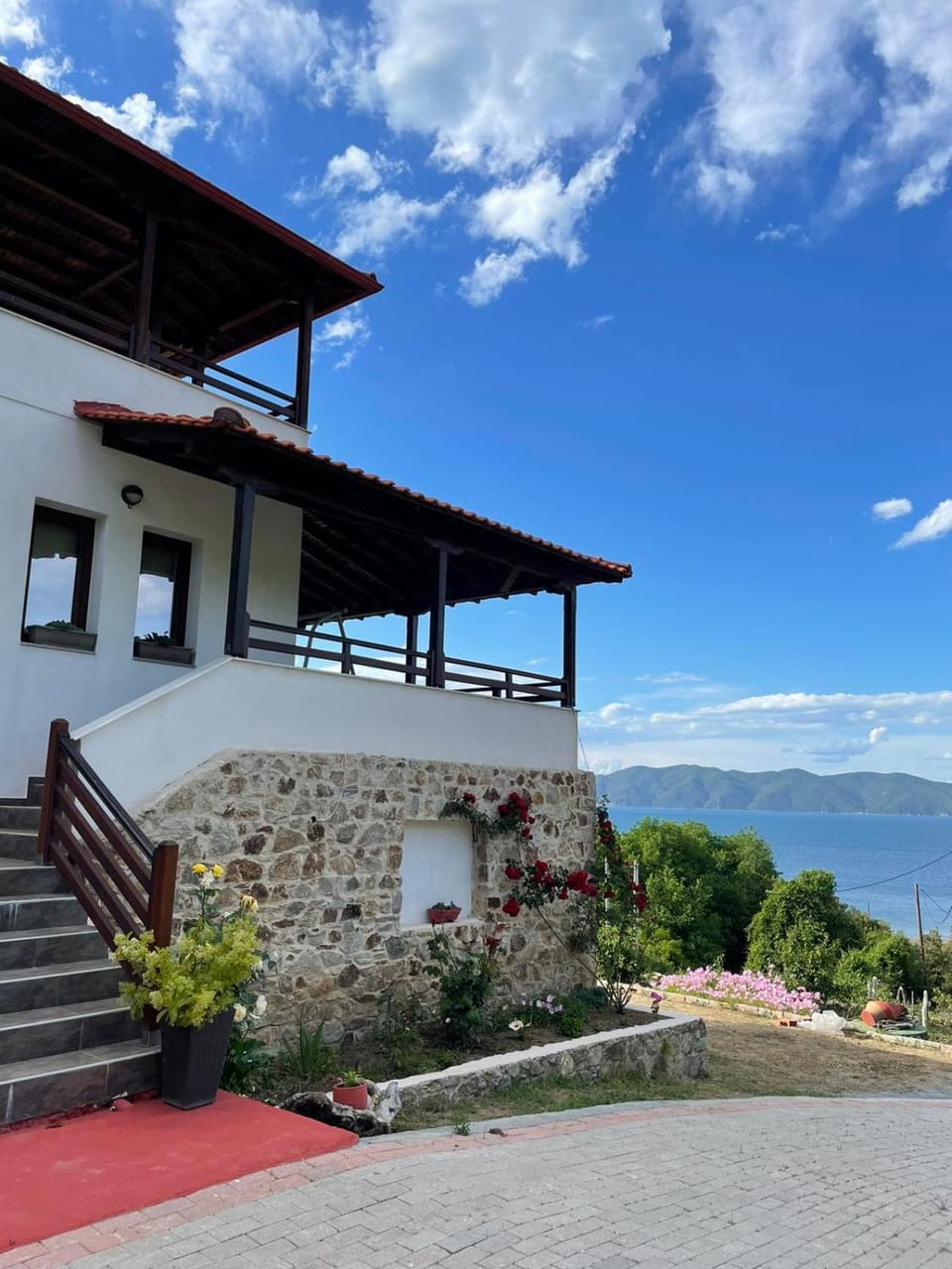 Property building, Garden, Sea view