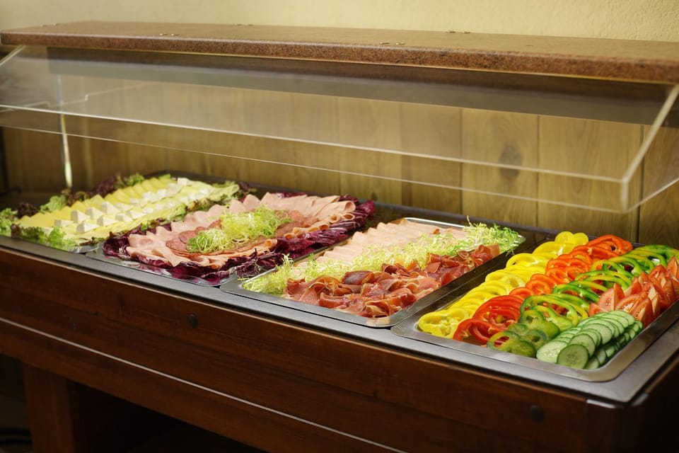 Food and drinks, Breakfast, Buffet breakfast