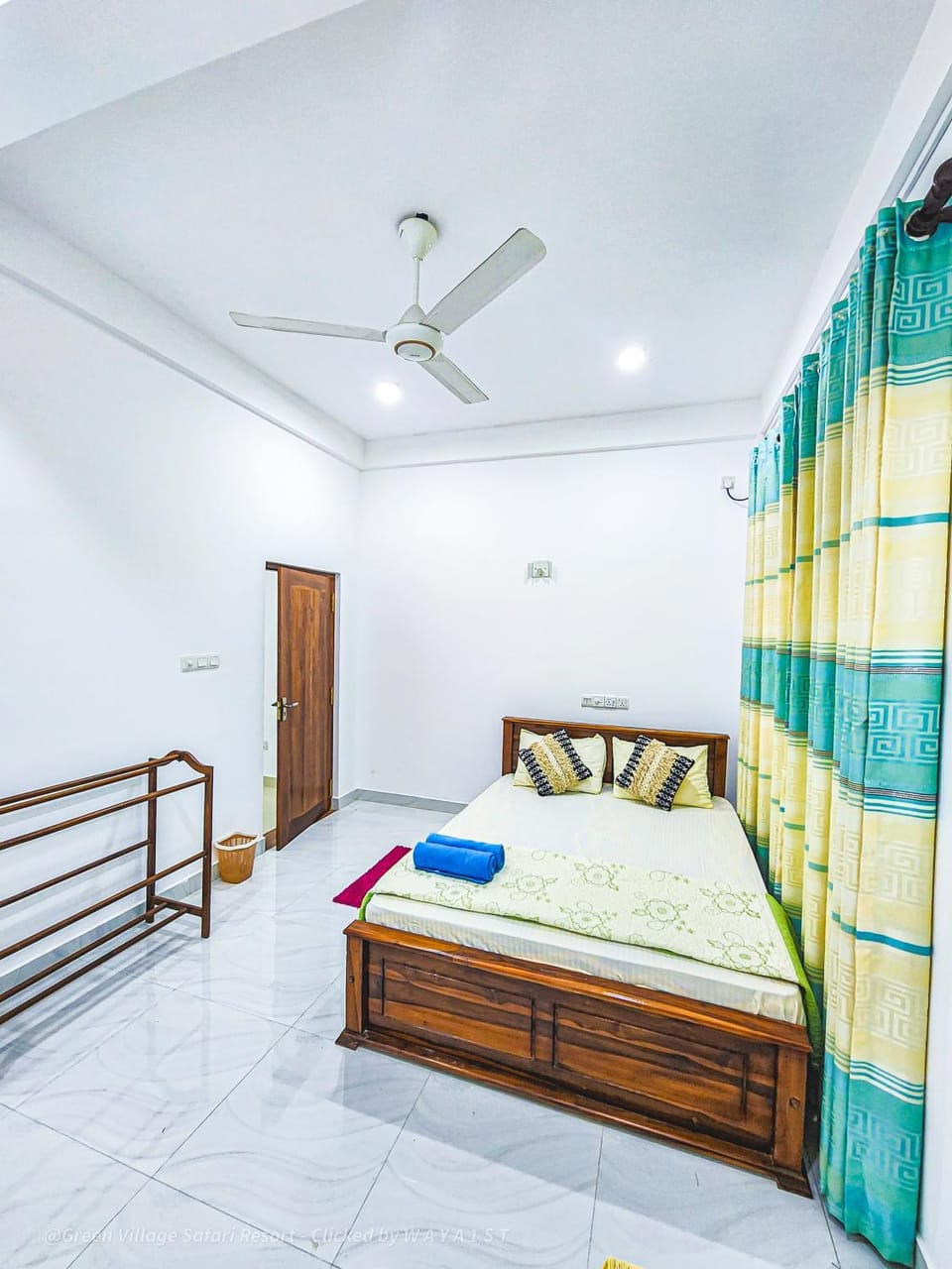 Bed, Photo of the whole room