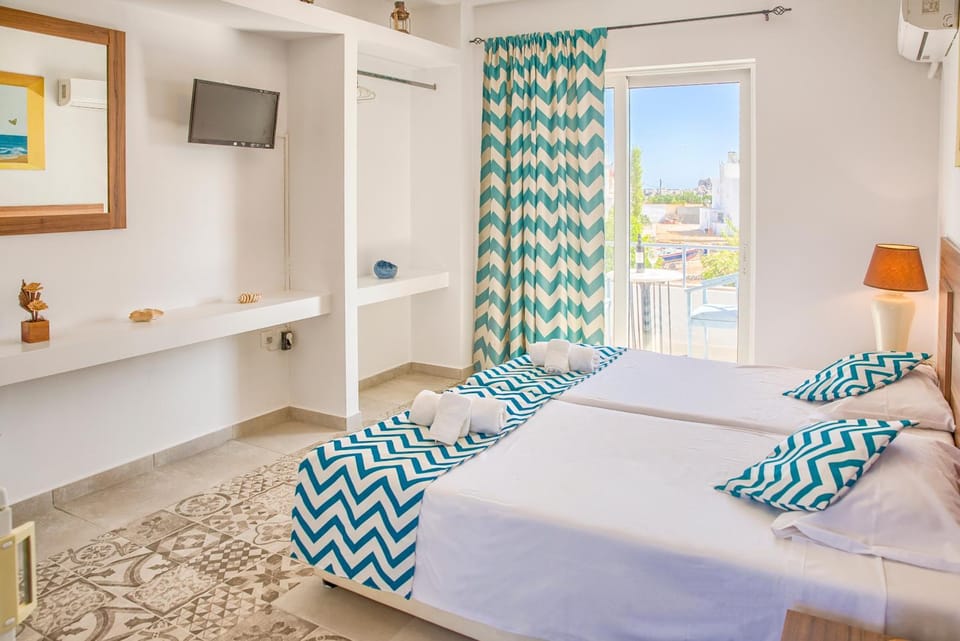 Tommy's Rooms Apartment hotel in Rhodes, Greece