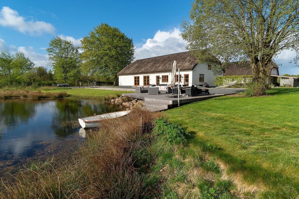 Property building, Natural landscape, Lake view