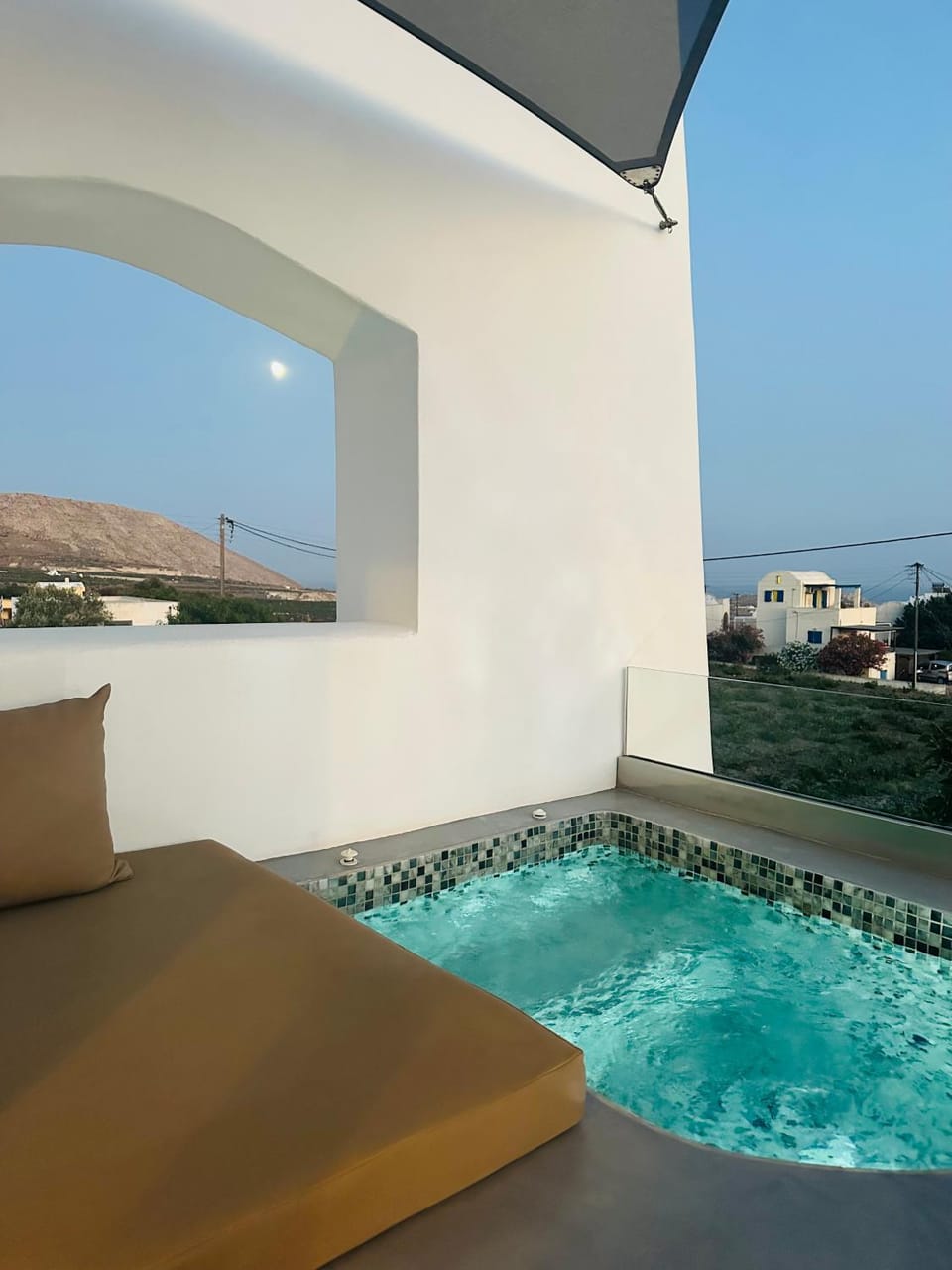 Hot Tub, View (from property/room), Balcony/Terrace