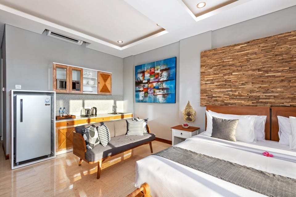 Seating area, Bedroom